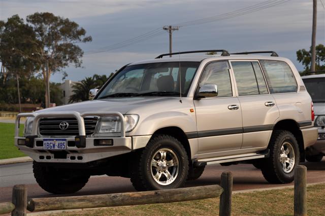 IFS 100 series Land Cruiser