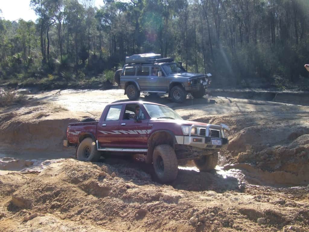 Mundaring in the mud in My Hilux Playing in the mud at Mundaring
