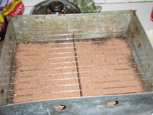 Fish Smoker Wood chips which heat up and smoke