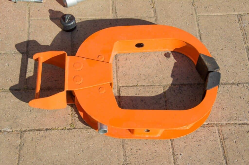 Nemesis Wheel Clamp Review; is the big brute any good?