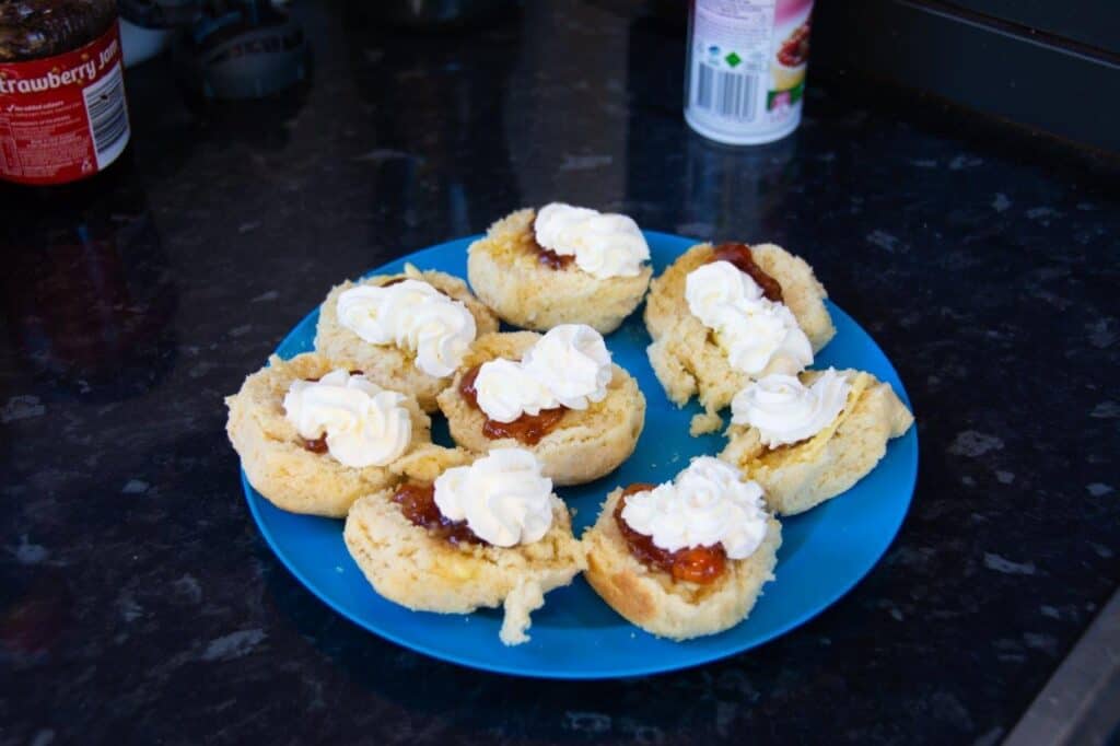 Camp Oven Scones; the ultimate afternoon snack