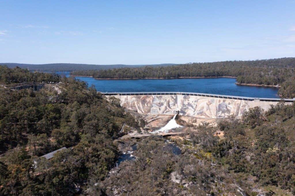 Wellington Dam Mural; an incredible work of art