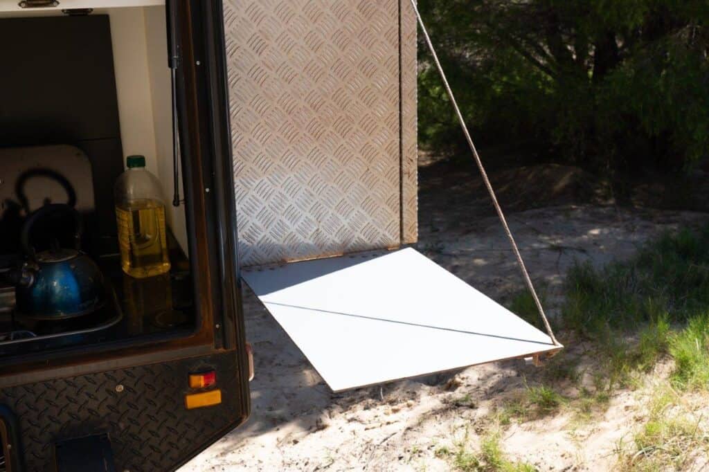 DIY camper trailer fold out table