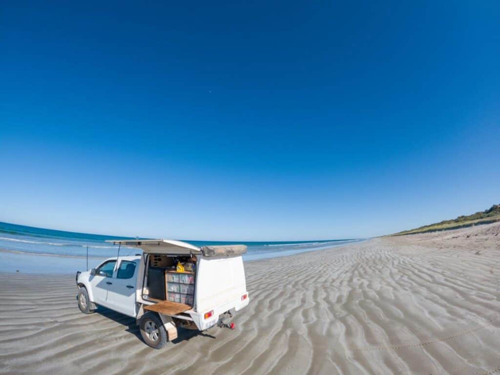 Kingston SE 4WD tracks; epic beaches by car