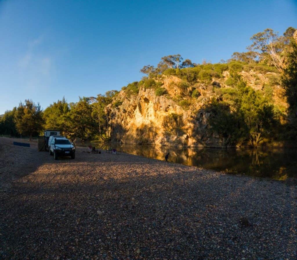 Wallaby Rocks; stunning free camping near Sofala 4WDing Australia
