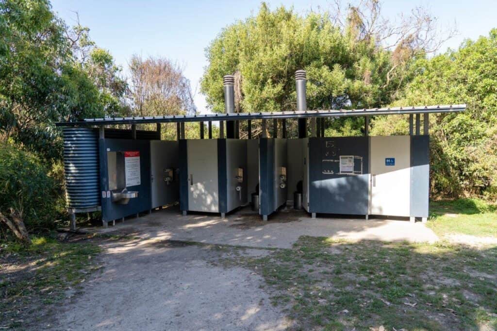 Blanket Bay; coastal camping off the Great Ocean Road