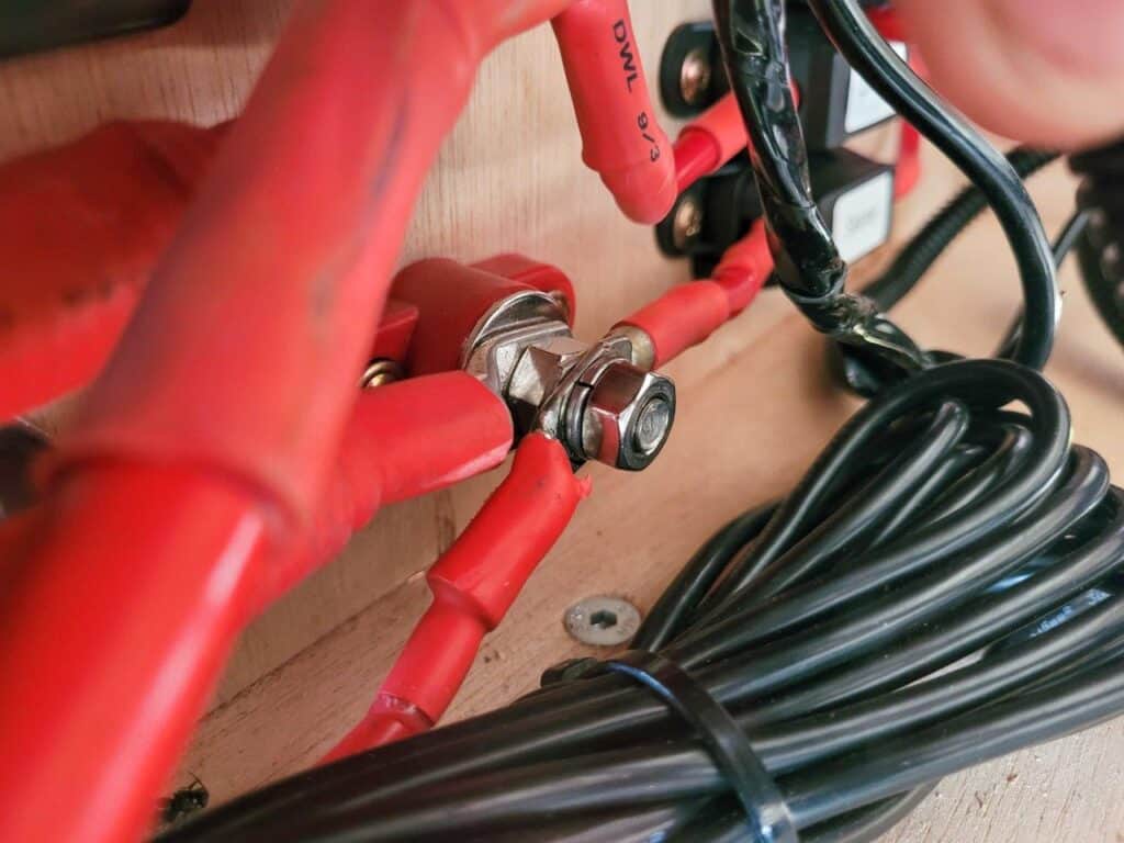 Voltage drop through loose connections